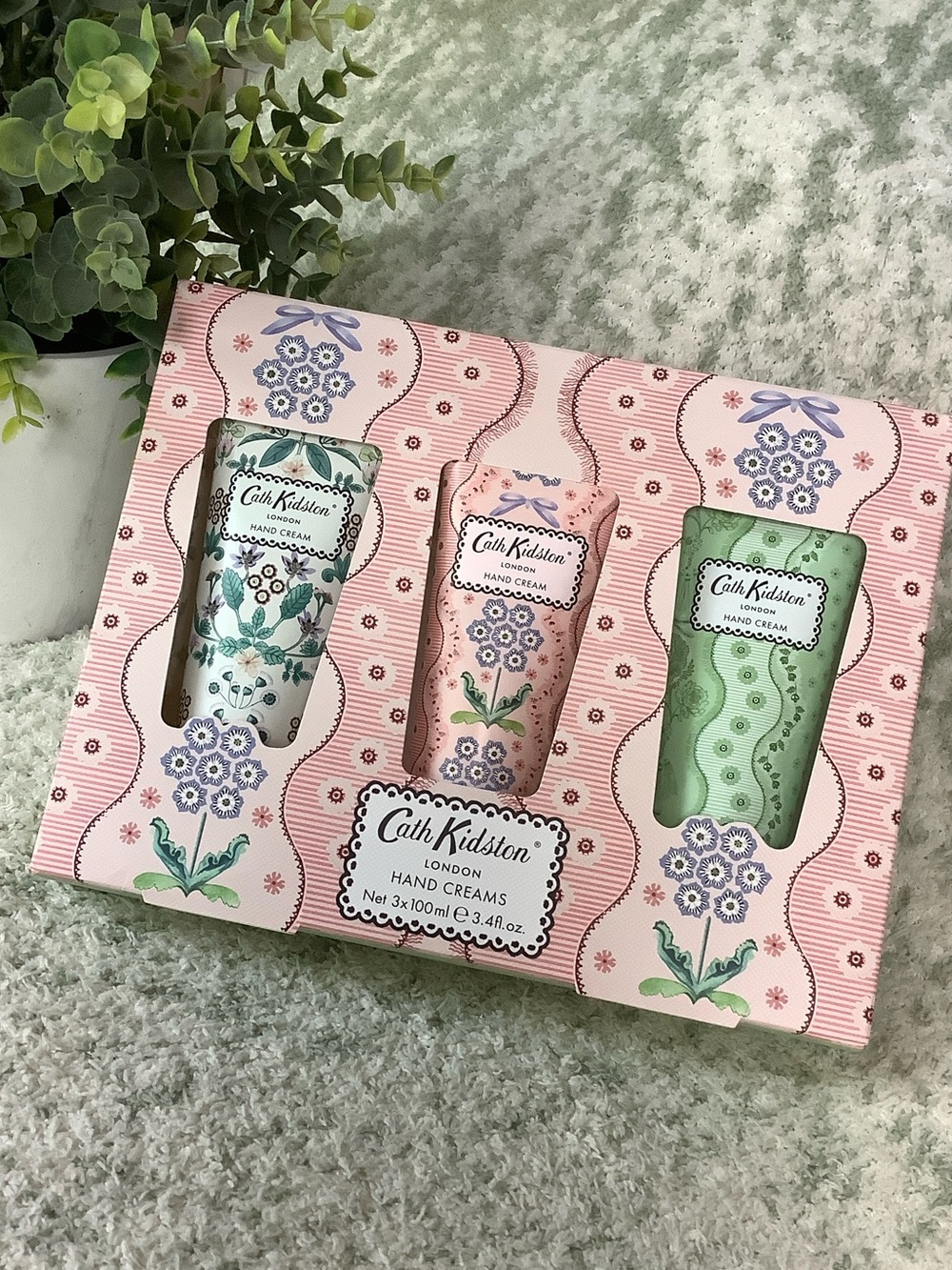 Cath Kidston Scented London Woven Flowers Hand Creams Set of 3 NWT 3x3.4oz.